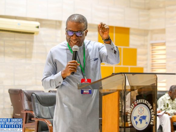 Rev. Dr. Francis Sey Advocates for Digital Bible Accessibility